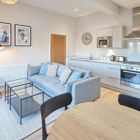 Host & Stay - Skyline Apartment Уитби Экстерьер фото