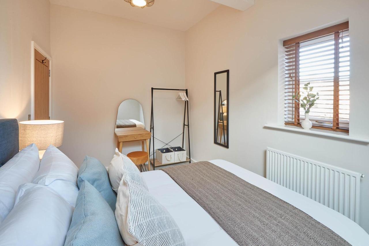 Host & Stay - Skyline Apartment Уитби Экстерьер фото